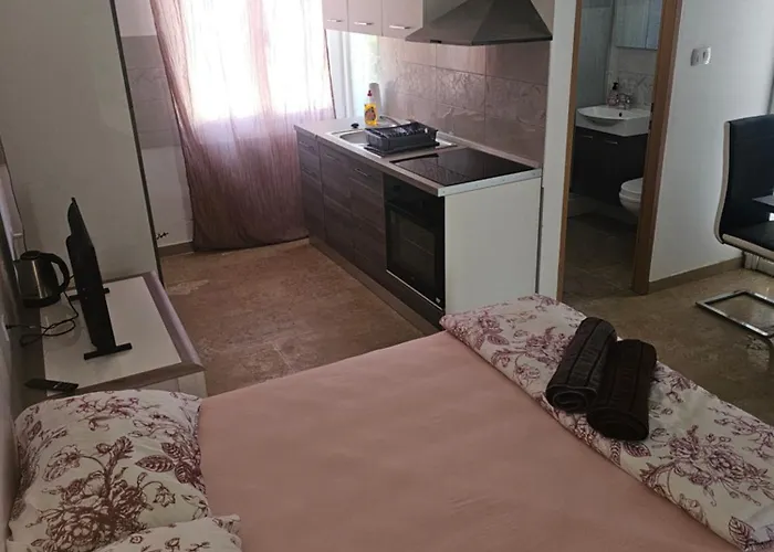Marko 1 Bedroom Apartment-studio 4 Privatunterkunft